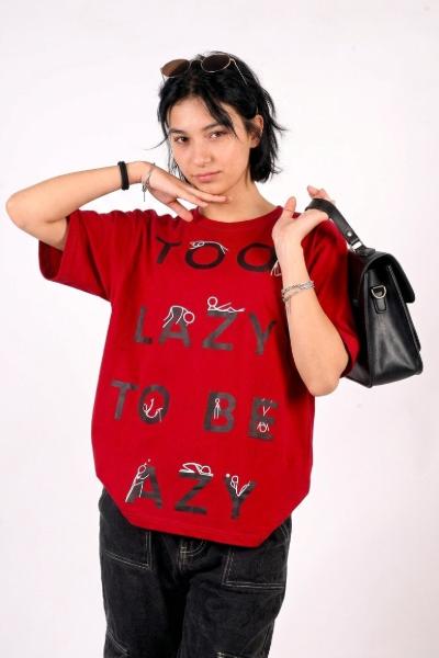 Lazy maroon oversized t-shirt